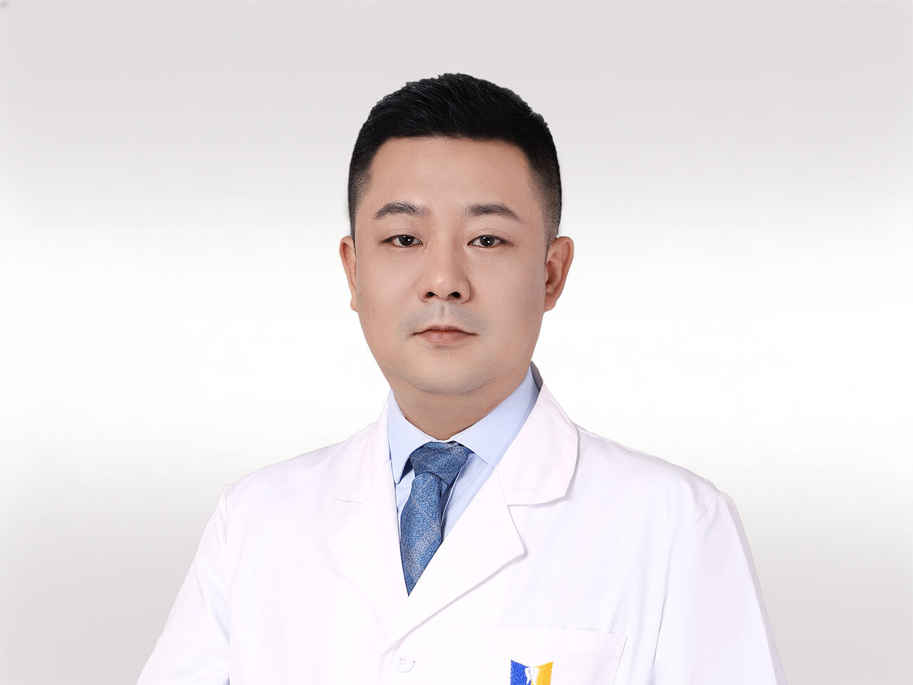 孙雷